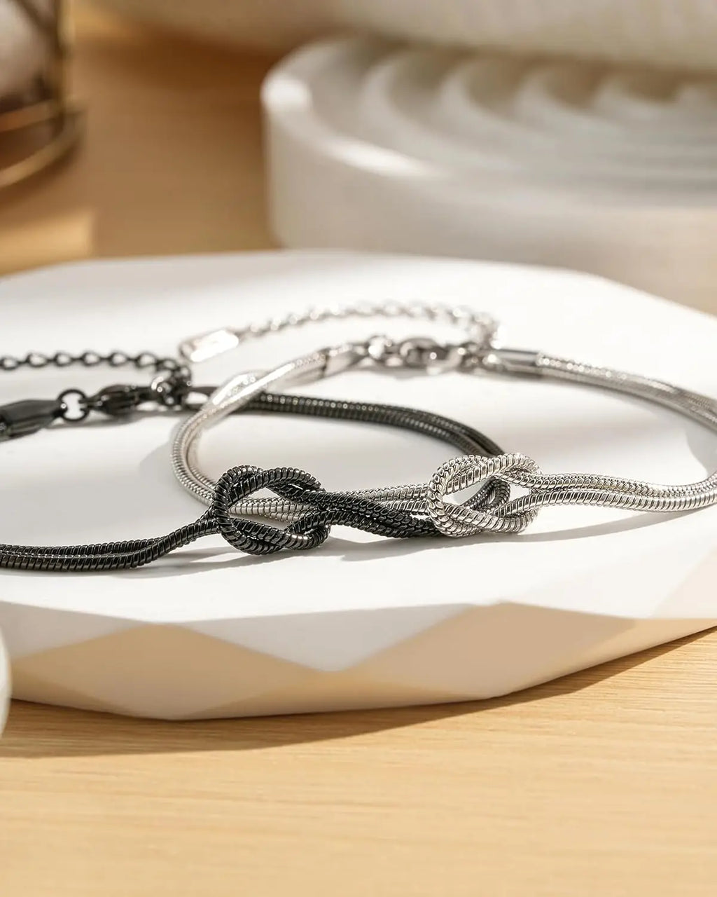 Bracelet Couple Métal "deux coeur, un noeud"